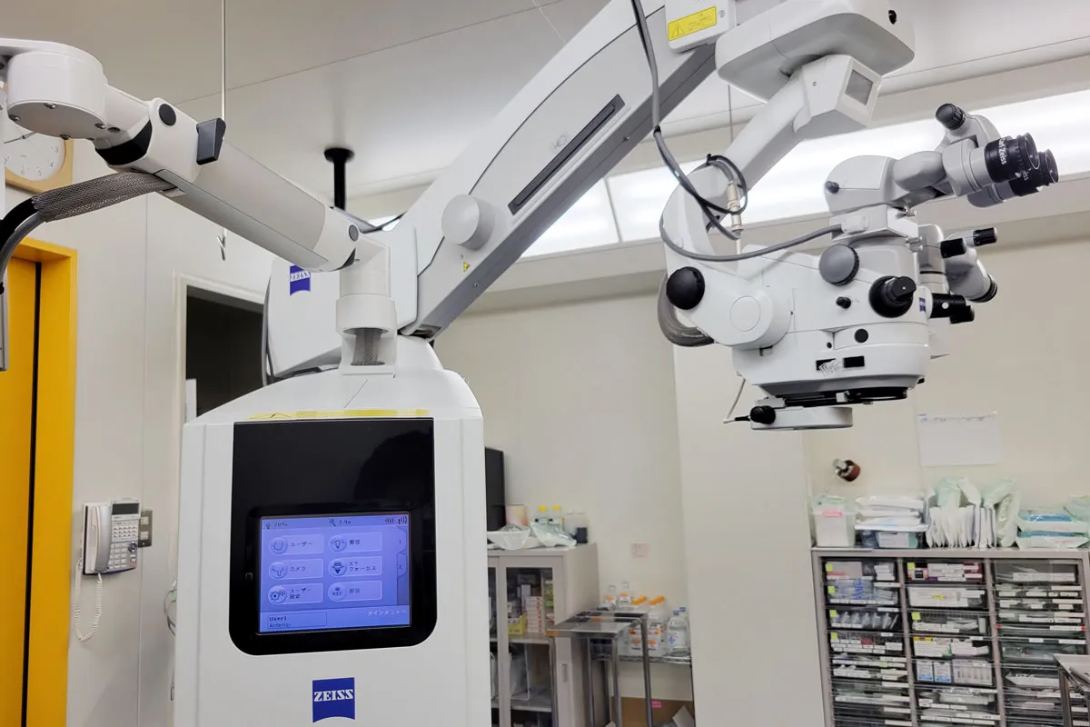 手術用顕微鏡(ZEISS VISS 700)